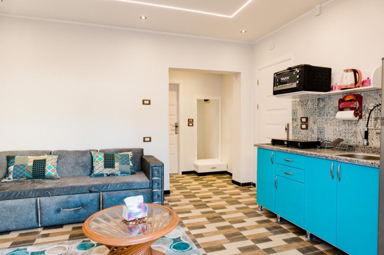 Golden Life Apartments, New With Pool Access