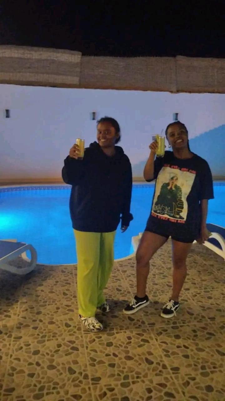 Golden Life Apartments, New With Pool Access