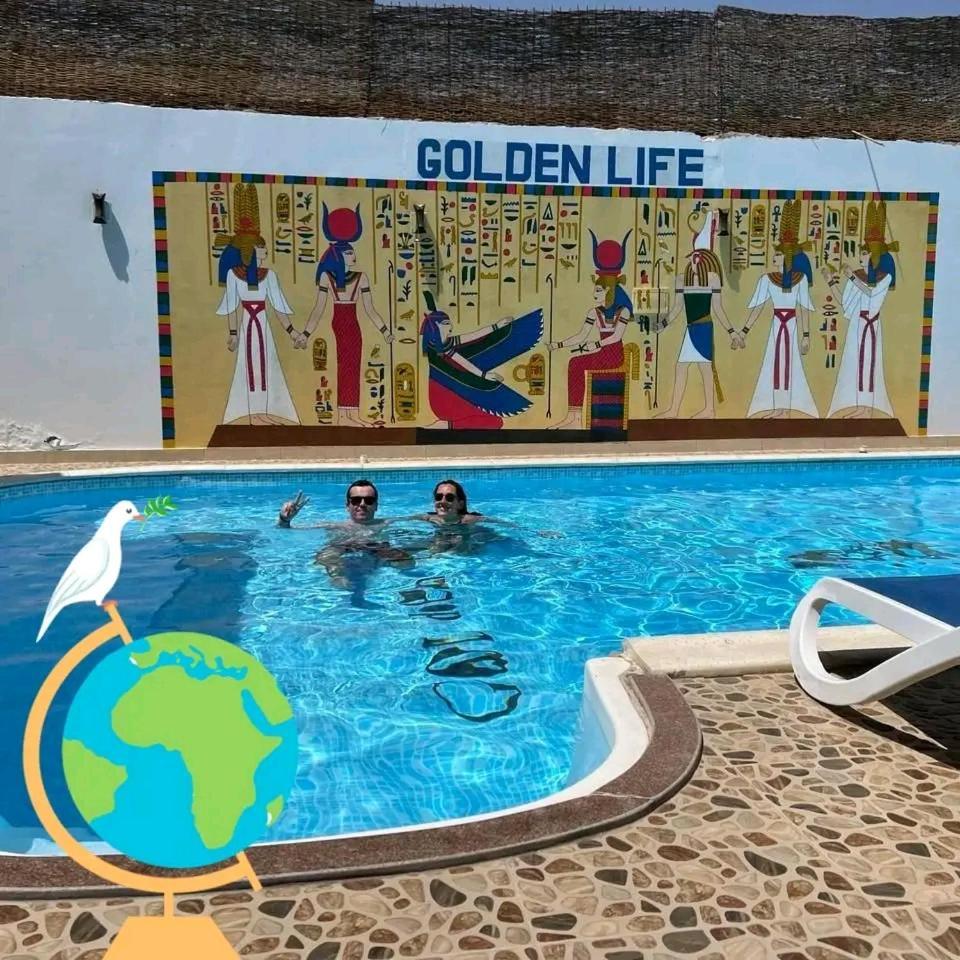 Golden Life Apartments, New With Pool Access *