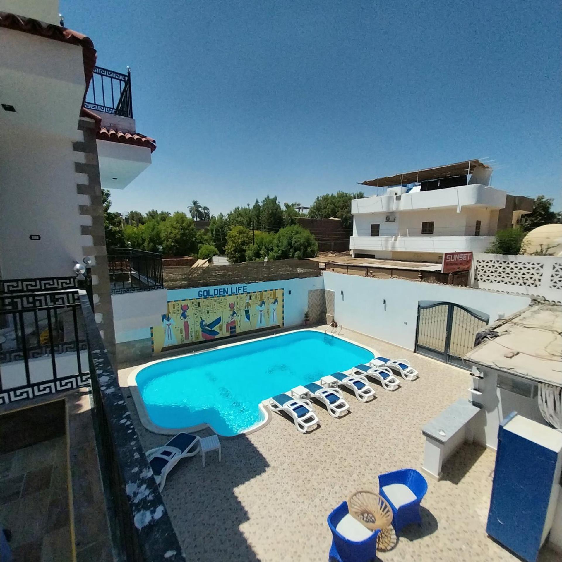 Apartment Golden Life Apartments, New With Pool Access