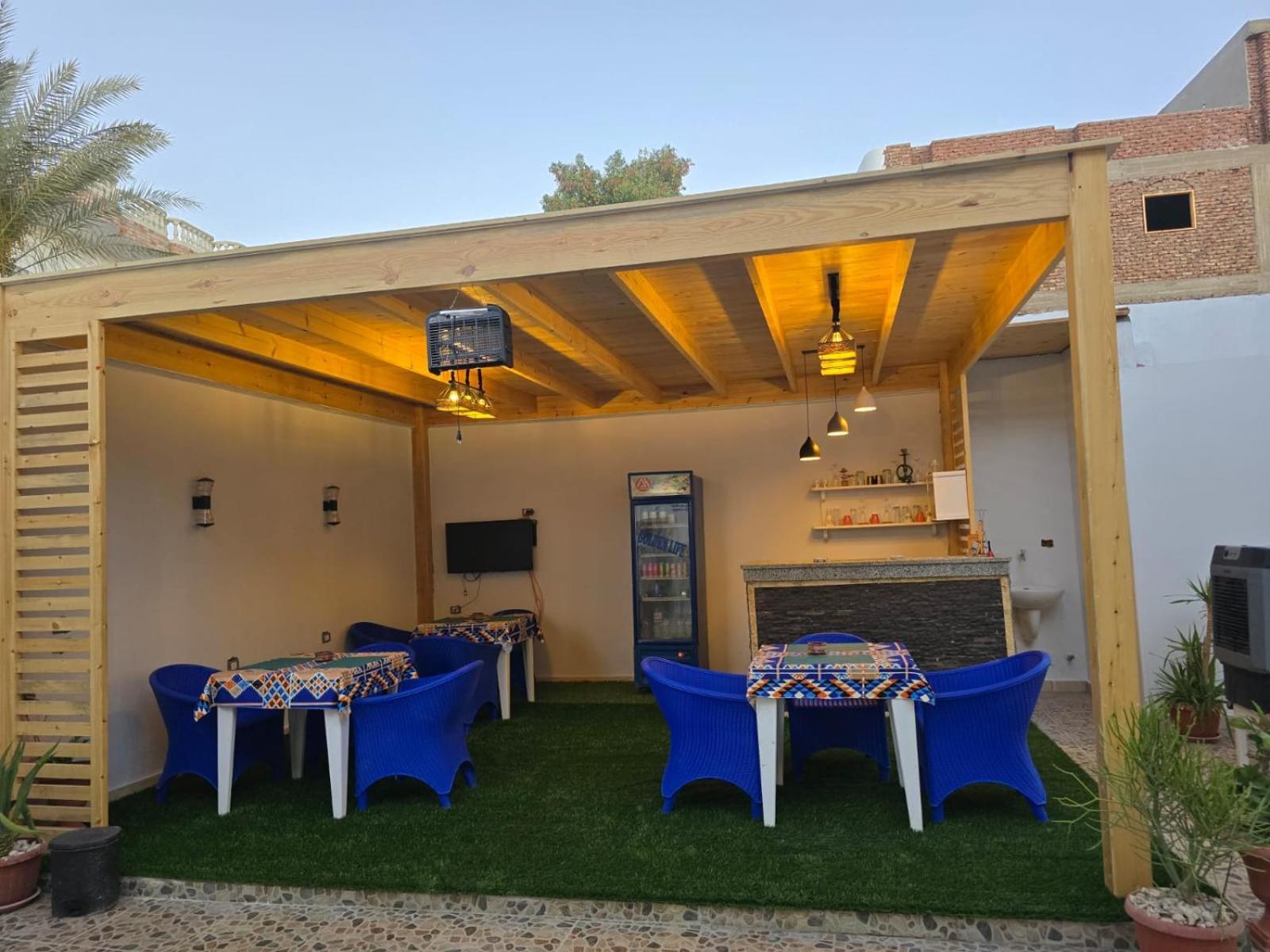 Golden Life Apartments, New With Pool Access